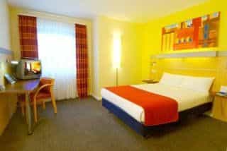 Holiday Inn Express Croydon Holiday Inn Express Croydon