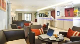Holiday Inn Express Dartford Bridge Holiday Inn Express Dartford Bridge