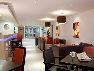 Holiday Inn Express Exeter0