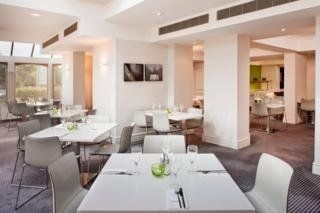 Holiday Inn Farnborough4
