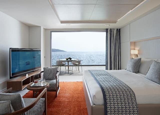 SUITE LUXURY