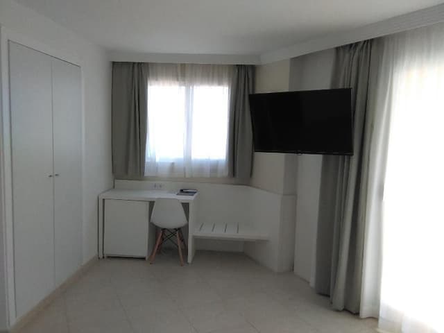 JUNIOR SUITE CAPACITY 5
