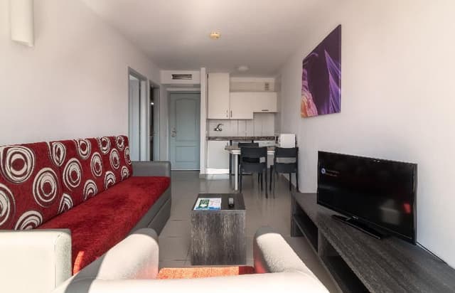 APARTMENT SUPERIOR