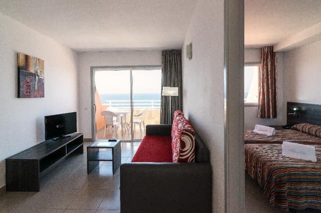 APARTMENT SUPERIOR