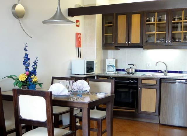 APARTMENT TWO BEDS