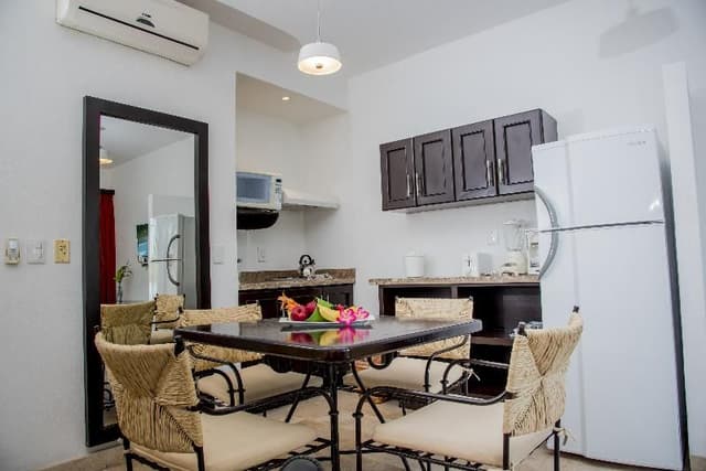 SUITE ONE BEDROOM