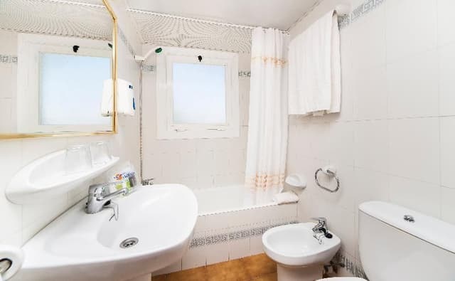 APARTMENT SEA VIEW