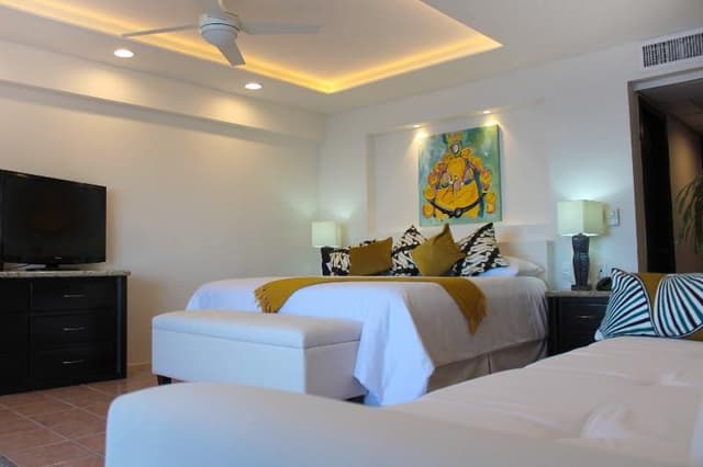 JUNIOR SUITE OCEAN FRONT