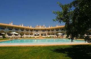 Colina Verde Golf and Sports Resort2