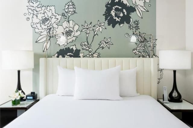 SUITE ONE BED