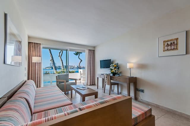 APARTMENT SUPERIOR