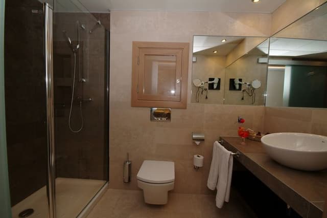 APARTMENT SUPERIOR