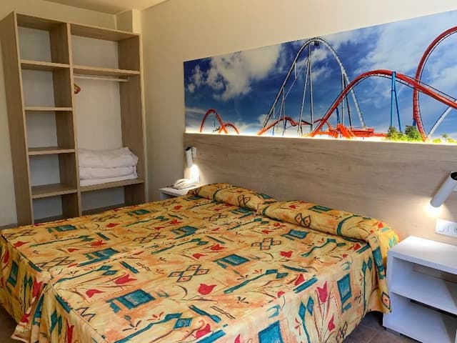 APARTMENT CAPACITY 4 ONE BEDROOM