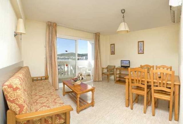 APARTMENT CAPACITY 2 ONE BEDROOM