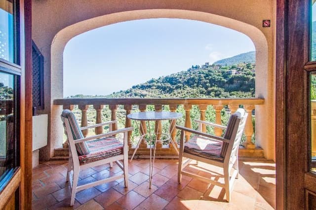 Double or Twin WITH BALCONY