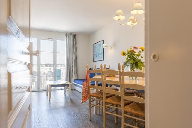 APARTMENT CAPACITY 7 TWO BEDROOMS