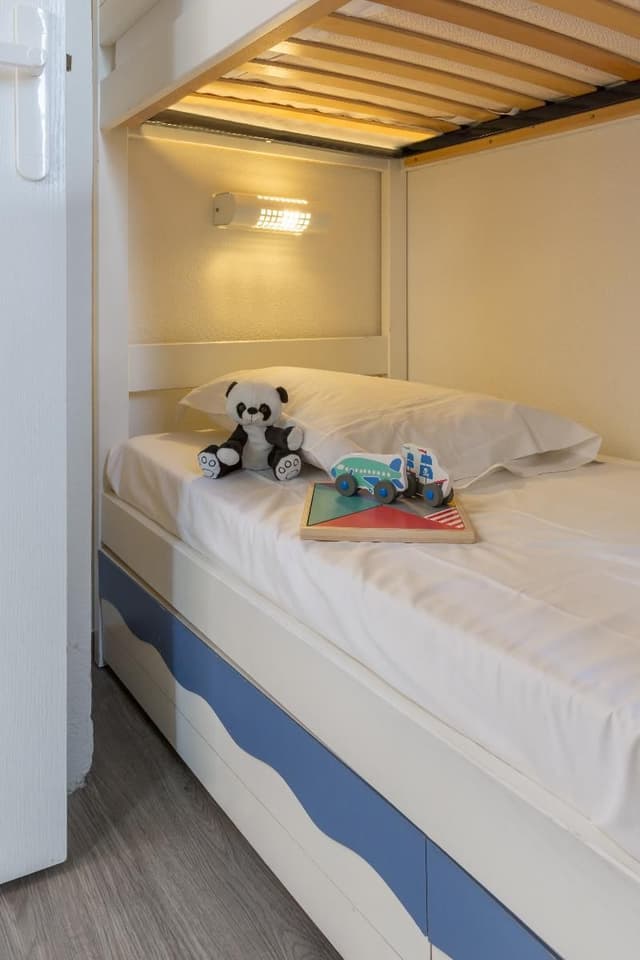 APARTMENT CAPACITY 6 TWO BEDROOMS