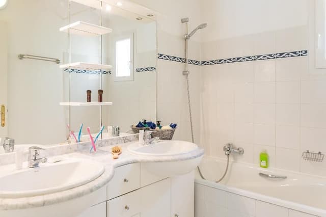 VILLA FOUR BEDROOMS WITH PRIVATE POOL