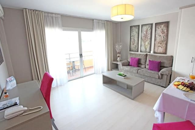 APARTMENT ONE BEDROOM