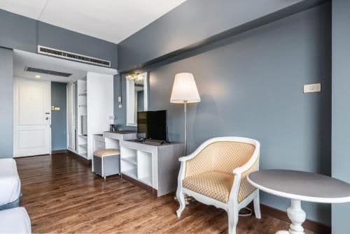 Deluxe Double or Twin Room