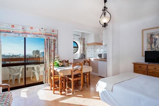 APARTMENT ONE BEDROOM