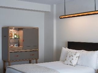 The James Hotel Chicago3