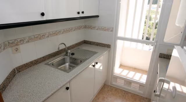 APARTMENT CAPACITY 6 TWO BEDROOMS