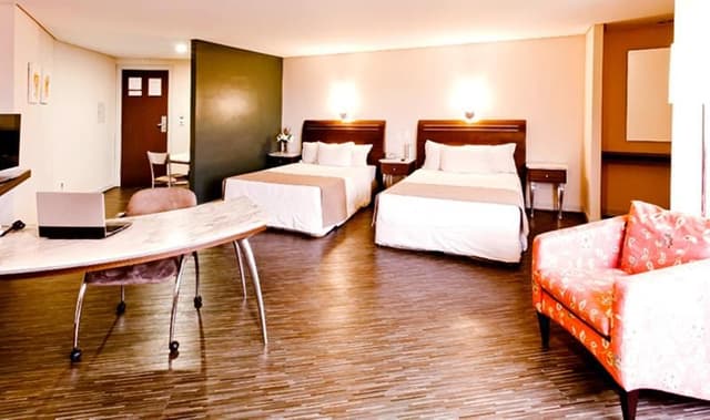 JUNIOR SUITE TWO DOUBLE BEDS