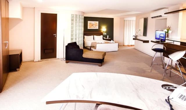 SUITE PREMIER