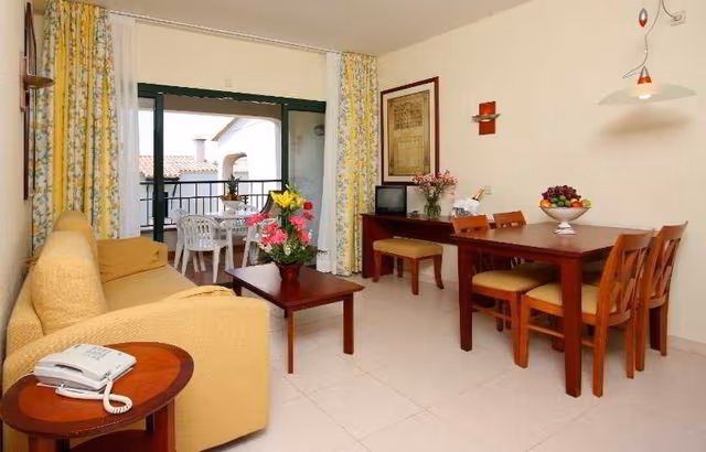 APARTMENT CAPACITY 2