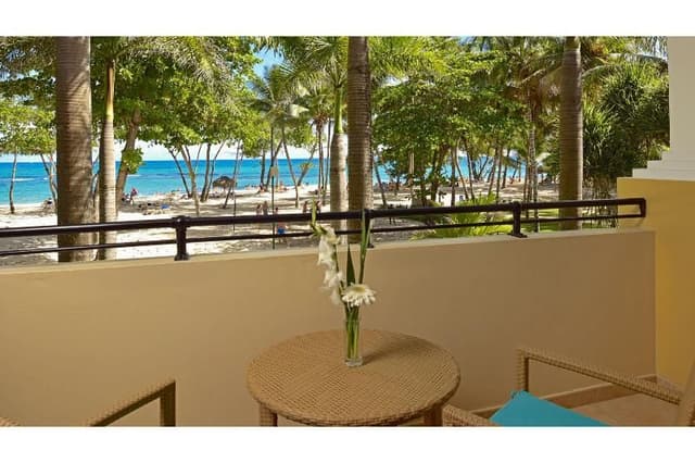 JUNIOR SUITE OCEAN VIEW