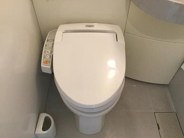 Room SEMIDOUBLE