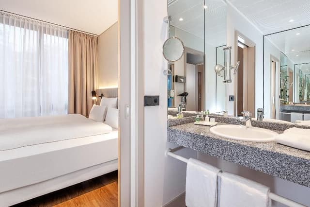 JUNIOR SUITE STANDARD
