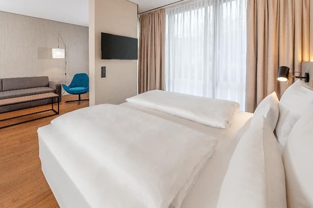 JUNIOR SUITE STANDARD