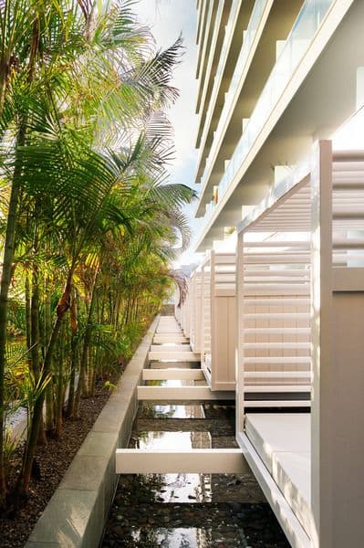 SUITE WITH TERRACE