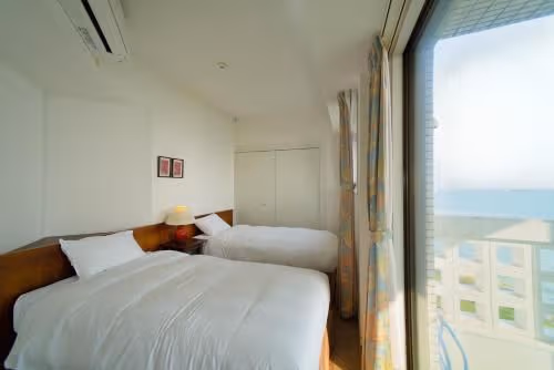Maisonette with Sea View - Non-Smoking