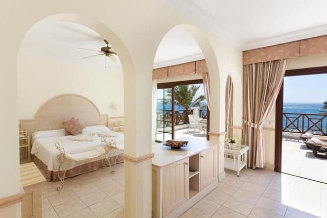 JUNIOR SUITE SEA VIEW