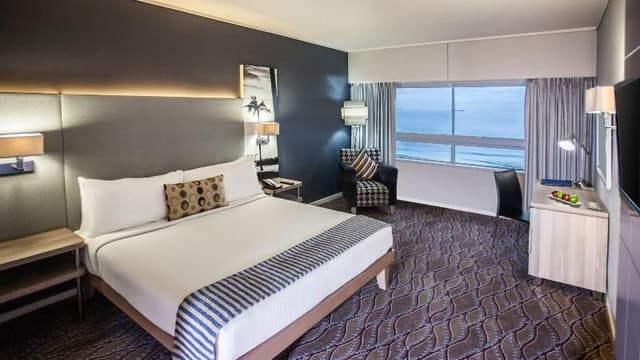 Room KING SIZE BED