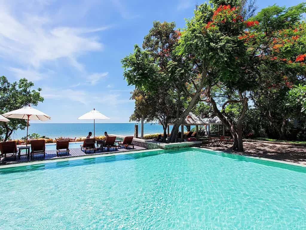 Baan Bayan Hotel