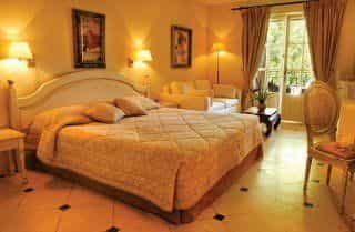 De Mougins De Mougins