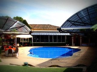 Hotel & Suites Casa Conde1