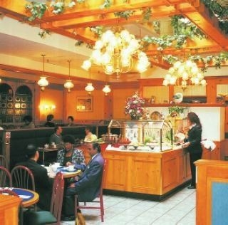 Toronto Plaza Airport Hotel-formelyDays Hotel &Con3