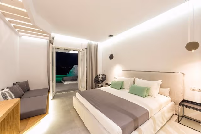 SUITE DELUXE WITH PRIVATE POOL