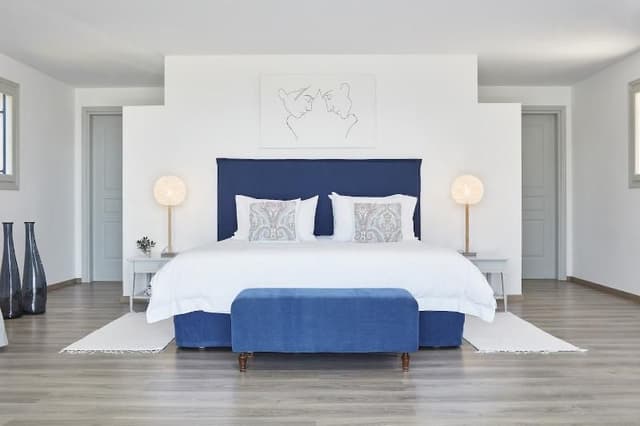 SUITE WITH PRIVATE POOL