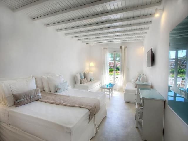 JUNIOR SUITE WITH PRIVATE POOL