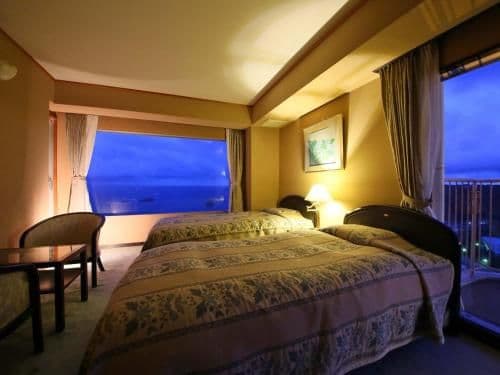 Corner Suite with Ocean View