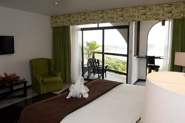 Room SUPERIOR