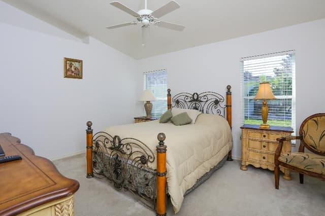 HOME FOUR BEDROOMS WITH PRIVATE POOL