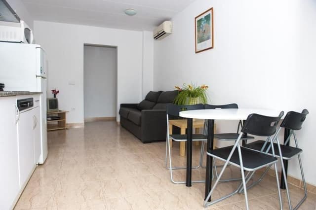 APARTMENT CAPACITY 4 ONE BEDROOM
