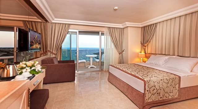 DOUBLE DELUXE SEA VIEW